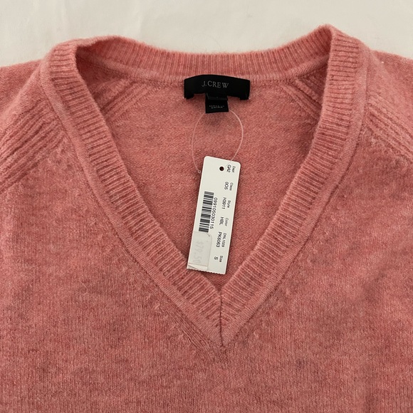 J. Crew Supersoft Yarn V-Neck Sweater NWT - Picture 2 of 6